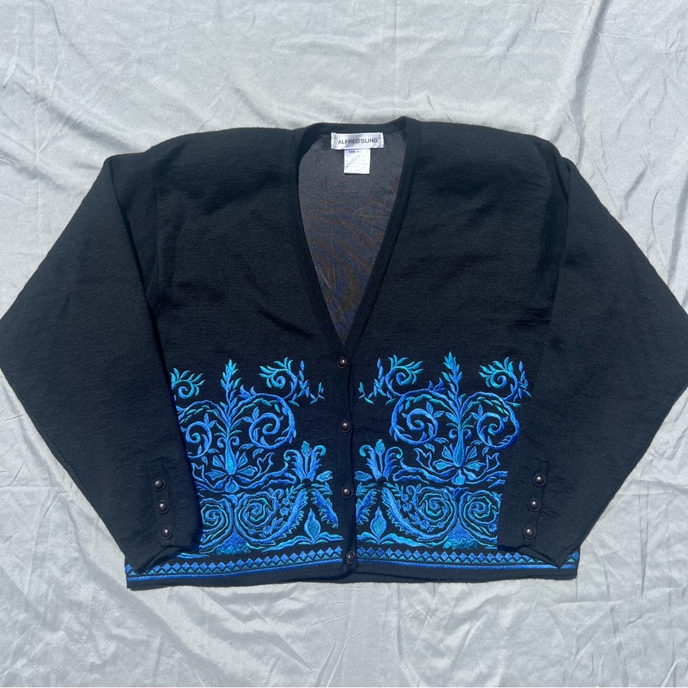 VTG Alfred Sung 100% Wool Cardigan Black With Blue Floral Embroidery Women’s LG